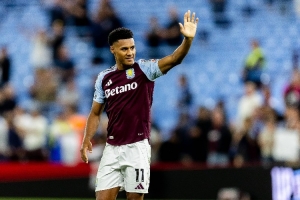 旧将：曼联应该签沃特金斯，红魔买了太多高价平庸货还不好出手